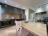 Kadare City-Center Apartment with Balcony - アパートメント