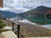 Beachfront Paradise Retreat in your own Private Bay and Floating Jetty - 2-Star