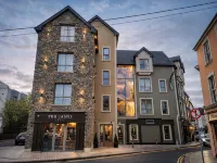 The James Hotel Hotels in Trá Lí