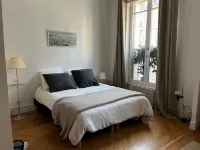 GuestReady - Luxurious Charm Near Arc de Triomphe - Bungalows