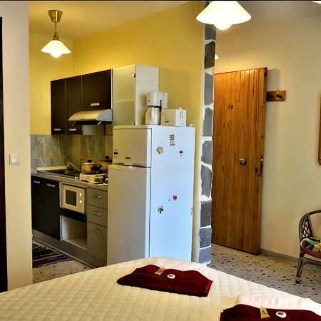 Apartments Zoumperi