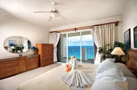 Fabulous Beachfront Home-Family Friendly, Las Brisas 402 Reduc min stay 3 days - สระว่ายน้ำส่วนตัว