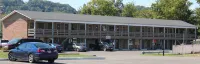 Brown's Motel - Motel