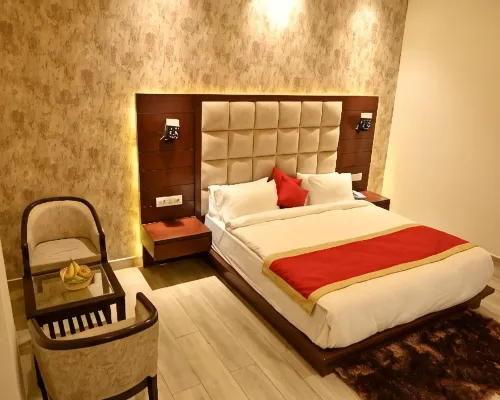 Aakriti Clarks Inn Express Các khách sạn ở Bareilly