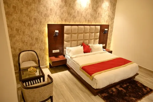 Aakriti Clarks Inn Express