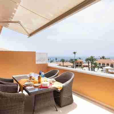 Playa Las Vistas 5 close to the sea + beach, wifi, terrace, heated pool Others