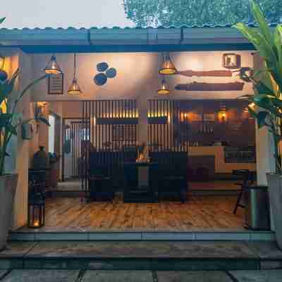 Le Candles Resort Hotel Exterior