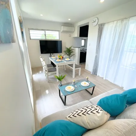 [Churaumi/Kouri] 1min Beach/Hotel-Quality Villa/Max 10ppl/2 Parking/White Cube Yagaji Okinawa