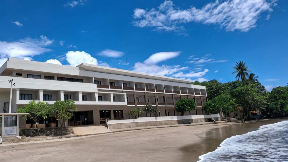 Pesona Krakatau Cottages & Hotel