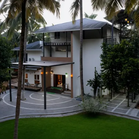 WINNERS HILL RESORTS