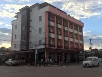 Aura Residence - parking