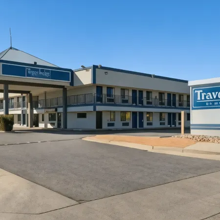 Travelodge by Wyndham Albuquerque West