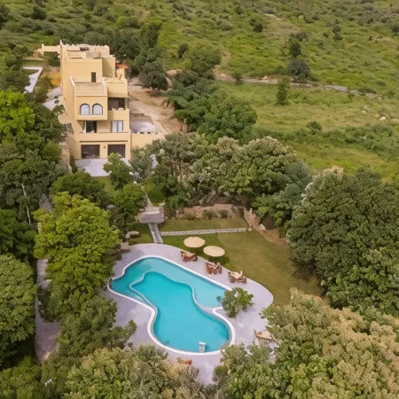DEV BAGH LUXURIOUS PRIVATE SUITES