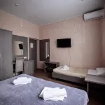 Rich Hotel