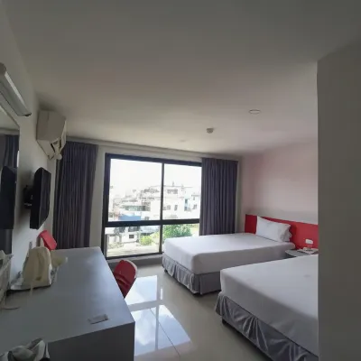 Sakura Budget Hotel Hotel dekat Museum Sulap Mata 3D