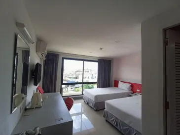 Sakura Budget Hotel
