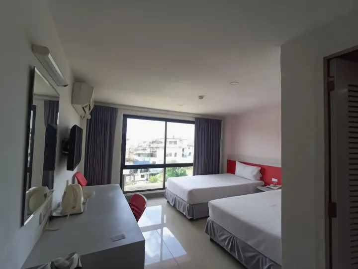 Sakura Budget Hotel