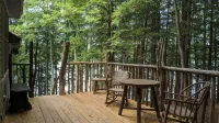 Quaint cottage on peaceful NH lake! Enjoy swimming, kayaking, and trails. - Alphydda