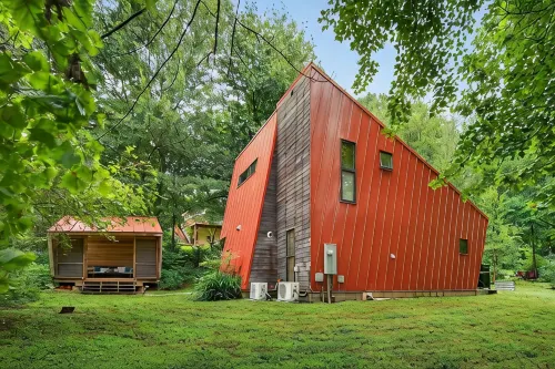 Nordic Eco House - Black Mountain - 3-Sterne