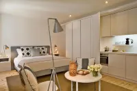 Lisbon Five Stars Apartments Combro 77 - Apartments