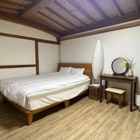 Damyang Hanokeseo Pension
