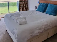 Modern Peaceful Open Plan 1-Bed Apartment Rutland Hotels in Oakham