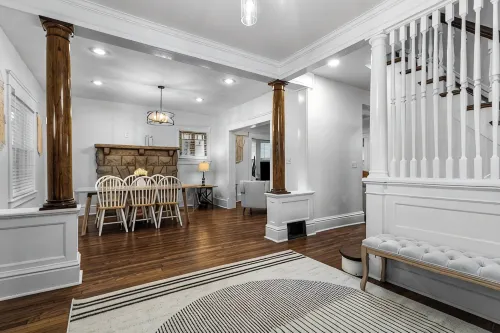 Spacious 6Br Hot Tub, Cinema, Game Room& Gym - Balcony