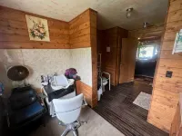 Log Cabin house on 10.5 acers of wooded land. Accommodates 20 plus guest. - 3-Sterne
