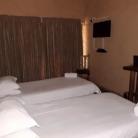 Bains Lodge