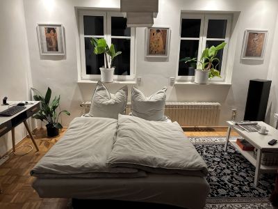 Bright 87 sqm with Rhön view & sun terrace, city bus & A7 connection