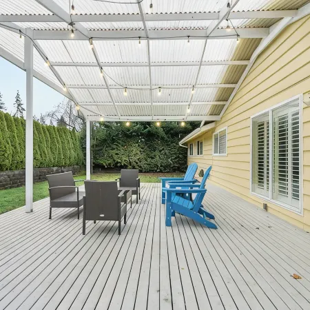 Charming Home in Bellevue – Near Downtown!