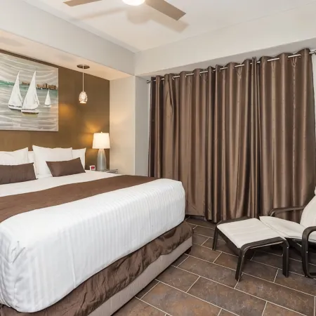 Fresh Remodel - 1BR 1BA Gorgeous Ocean Front Condo at Las Palomas - Cristal 306