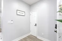 Spacious 3-Bedroom with Wi-Fi, Parking- in Welcoming New Rochelle Neighborhood - 4-Star