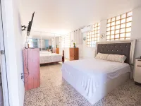 Vacation House with Private Pool BamBam 1 阿瓜達酒店