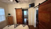 Charming 2-bedroom house minutes to beach, downtown, Cruising the Coast. - 4-Star