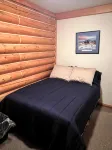 Cozy lakefront cabin on Big Beaver Lake - 샬레 호텔
