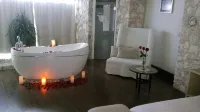 Casa Mateo Hotel Boutique - Bathtub