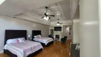 10,000 sq ft Luxury Venetian Mansion with a Slice of Italy in Tulsa - Jacuzzi
