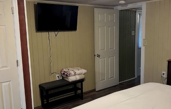 3 Bedroom 2 bath with plenty of covered parking!