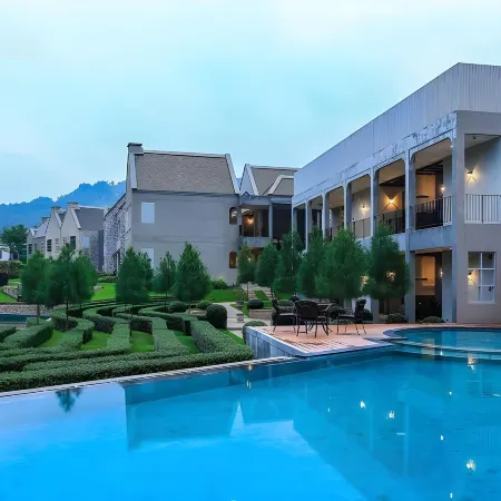 Thames Valley Khao Yai