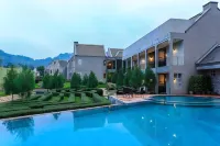 Thames Valley Khao Yai - Swimmingpools