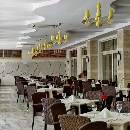Side Crown Palace Ultra All Inclusive