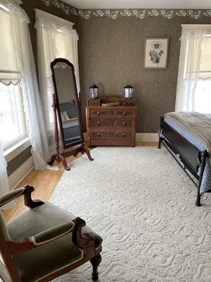1905 Victorian Farmhouse close to Lake Geneva. - 3 estrellas