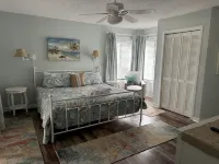 Plantation Nest-The Kerryman2. Screened porch overlooking 5th Tee Box