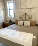 The Rock Stack: Ruggedly luxurious 3 bedroom, 3 bathroom on the Llano River - 4-Star