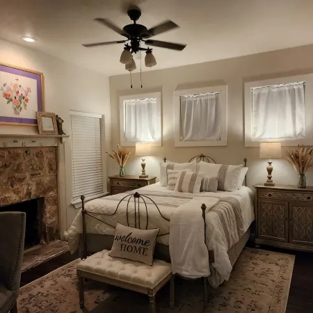 Ethyl's Place - a Charming Place to Stay.