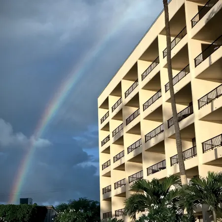 Fabulous Beachfront Property - Ground Floor Corner Unit Steps to the Beach!