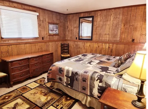 Chalet-Style Retreat – Sauna, Fireplace + Outdoor Firepit Near Big Powderhorn - 2-Star