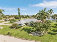 Waterview! 5 bdrms! 10 minutes to Fort Myers Beach - WiFi