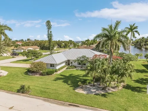 Waterview! 5 bdrms! 10 minutes to Fort Myers Beach - 3-Star